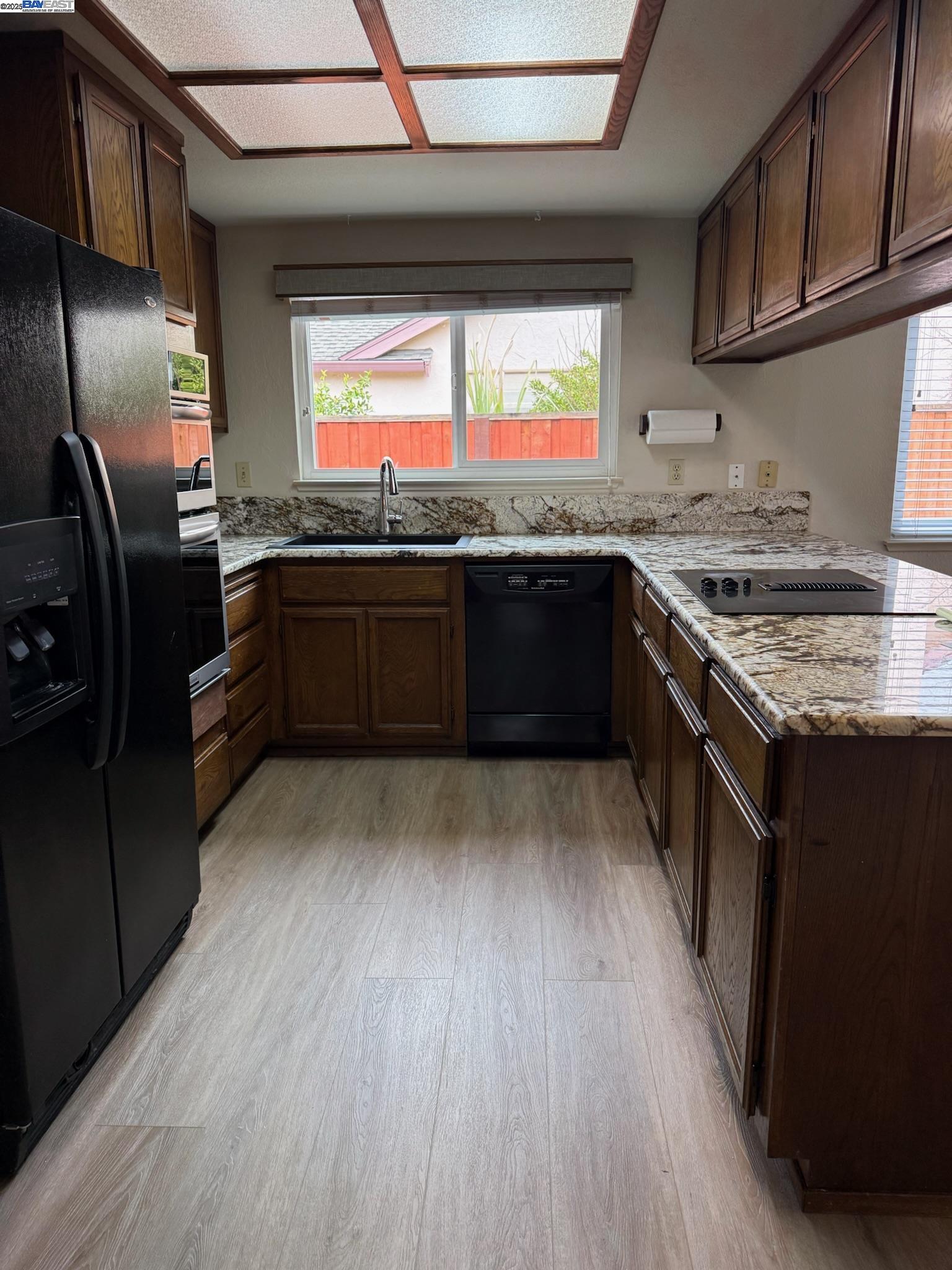 2701 Laramie Gate Circle Pleasanton, CA 94566 - Photo 6 of 13