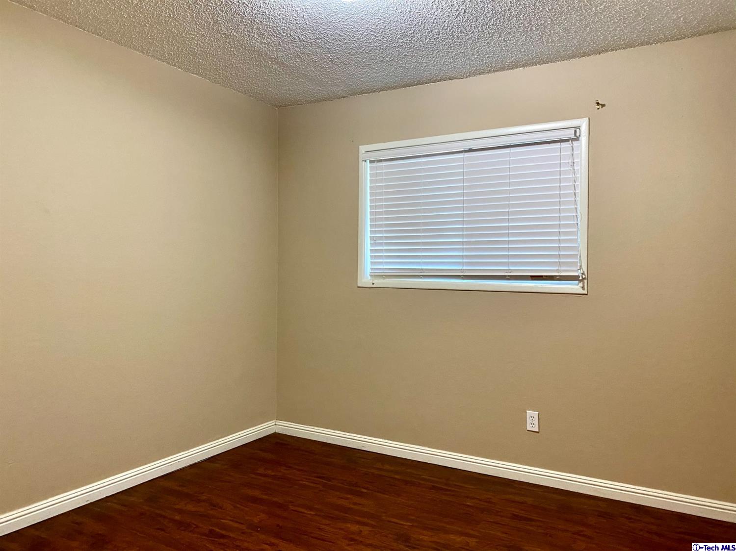 10419 Pendleton Street Riverside, CA 92505 - Photo 9 of 13