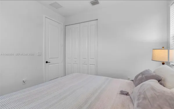 $4,100 | 3274 West 96th Place, Hialeah, FL 33018