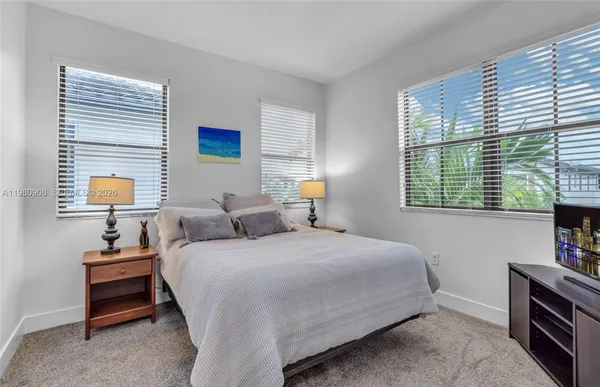 $4,100 | 3274 West 96th Place, Hialeah, FL 33018