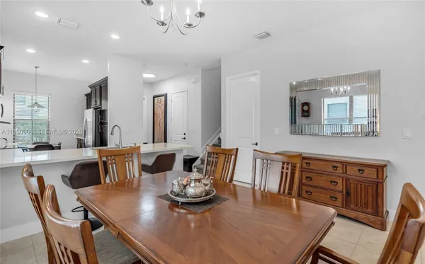 $4,100 | 3274 West 96th Place, Hialeah, FL 33018