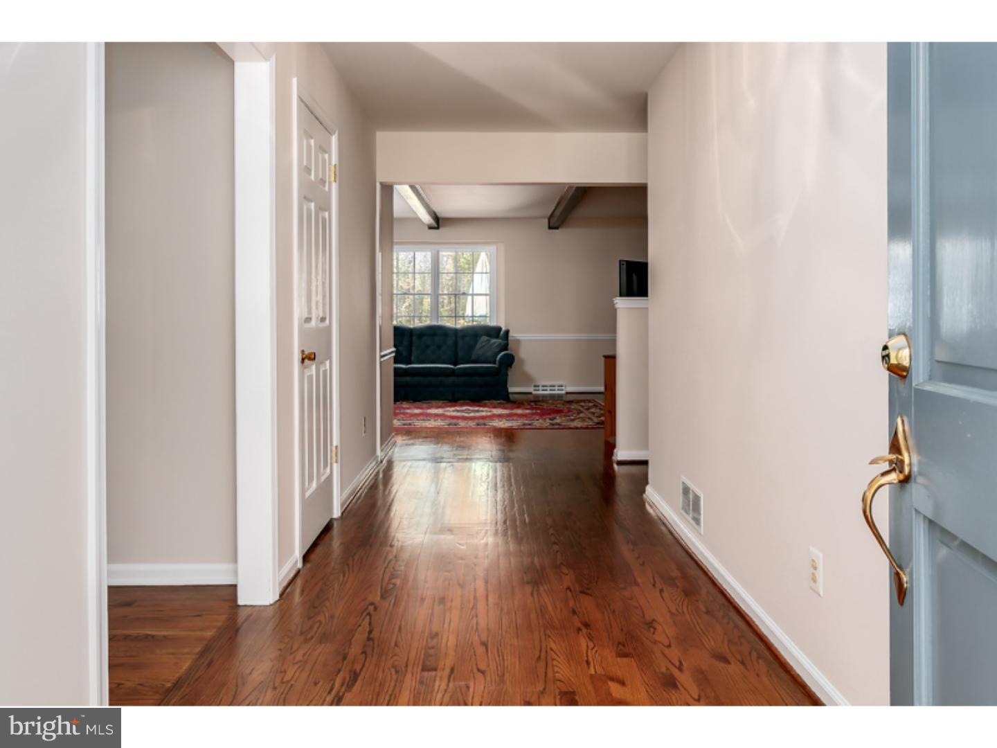 547 Sentinel Road Moorestown, NJ 08057 - Photo 3 of 21