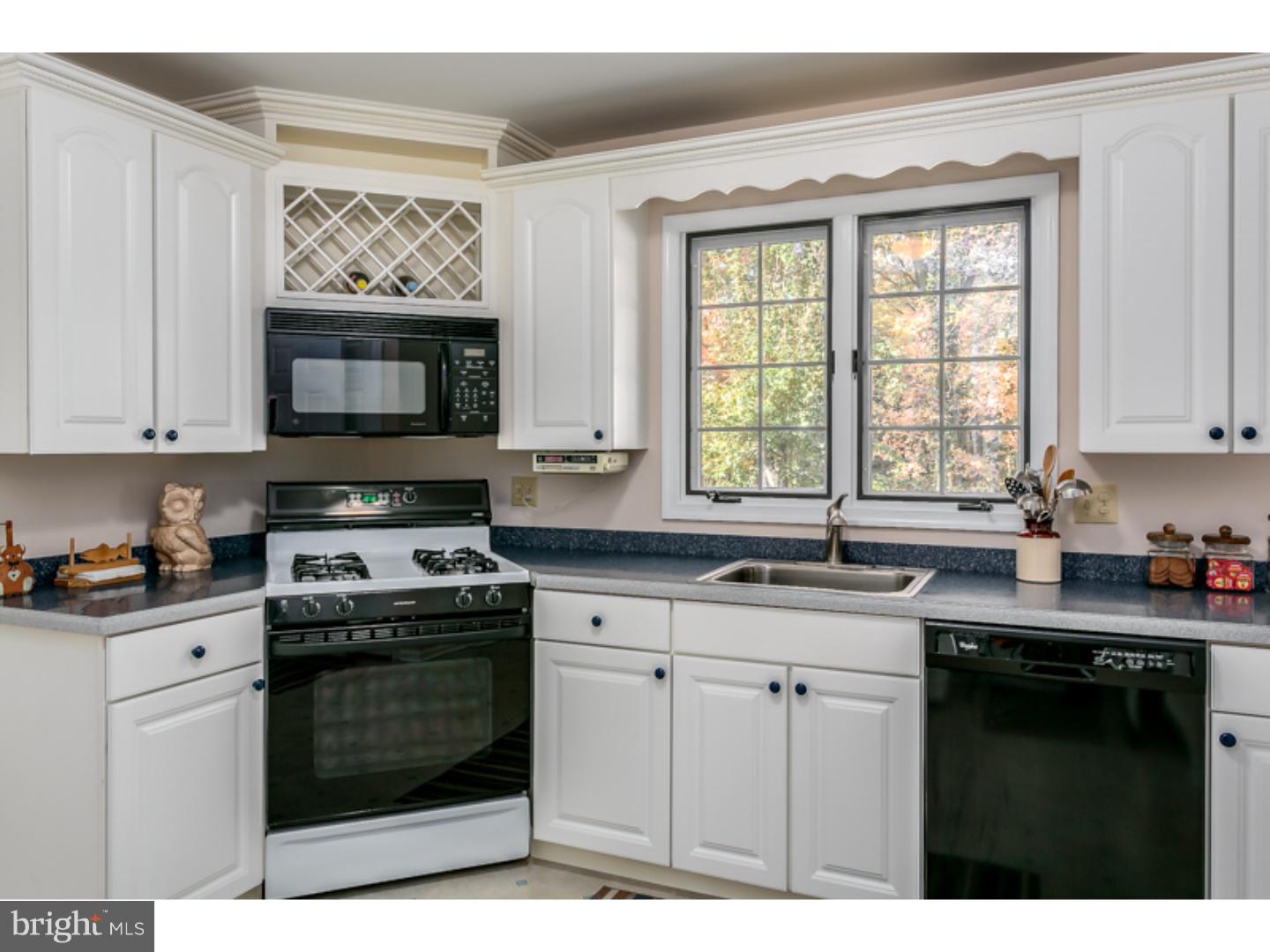 547 Sentinel Road Moorestown, NJ 08057 - Photo 9 of 21