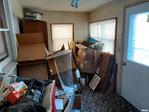 $72,500 | 828 South McArthur Street, Macomb, IL 61455