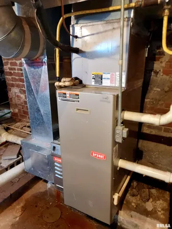 $72,500 | 828 South McArthur Street, Macomb, IL 61455