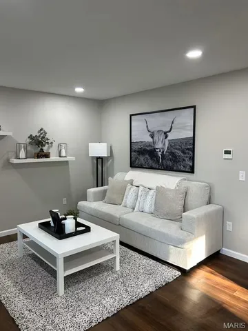 $185,000 | 200 Missouri Avenue, St. James, MO 65559