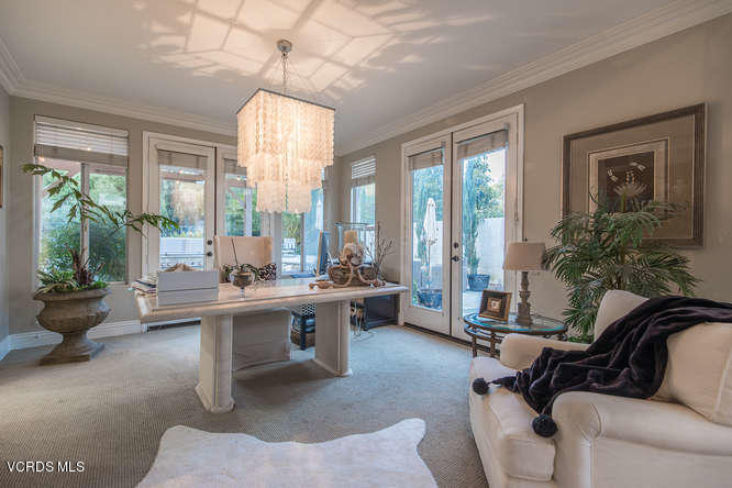 4145 Laurelview Drive Moorpark, CA 93021 - Photo 12 of 55 4145 Laurelview Dr Moorpark CA-small-011