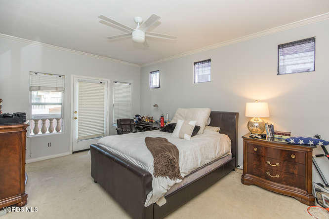 4145 Laurelview Drive Moorpark, CA 93021 - Photo 30 of 55 4145 Laurelview Dr Moorpark CA-small-029