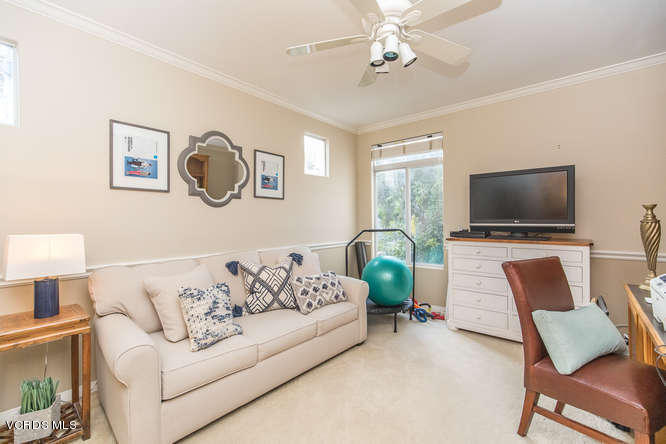 4145 Laurelview Drive Moorpark, CA 93021 - Photo 33 of 55 a living room with furniture and a flat screen tv