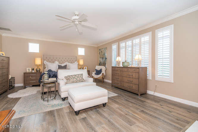 4145 Laurelview Drive Moorpark, CA 93021 - Photo 36 of 55 4145 Laurelview Dr Moorpark CA-small-035