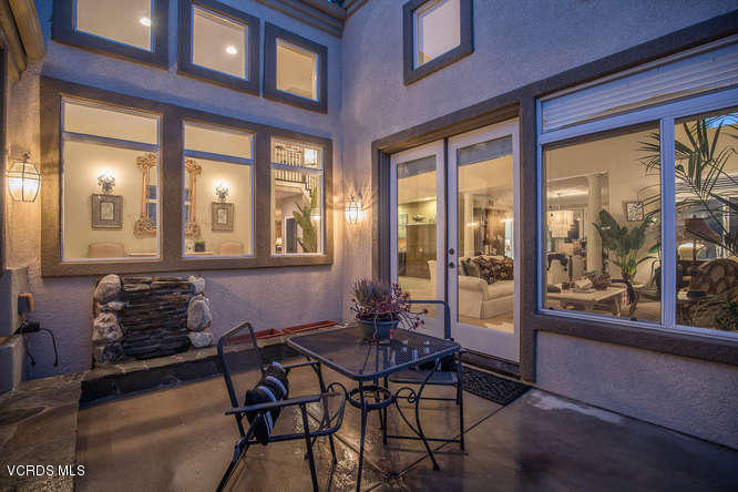 4145 Laurelview Drive Moorpark, CA 93021 - Photo 46 of 55 a dining room with furniture and windows