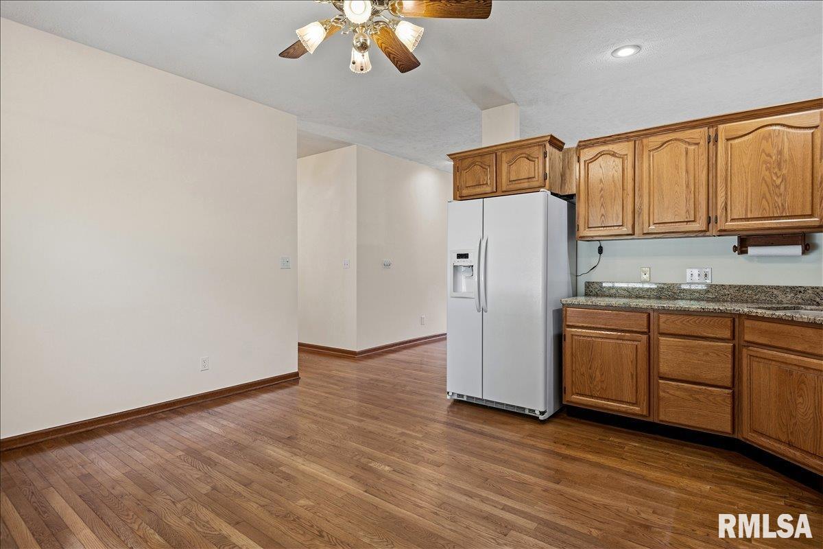 5004 Eagle Ridge Springfield, IL 62711 - Photo 7 of 35