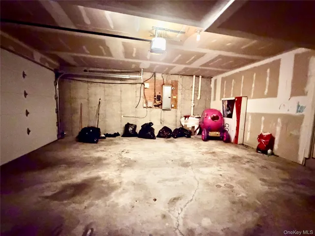 $4,400 | 440 Highland Avenue, Mount Vernon, NY 10553