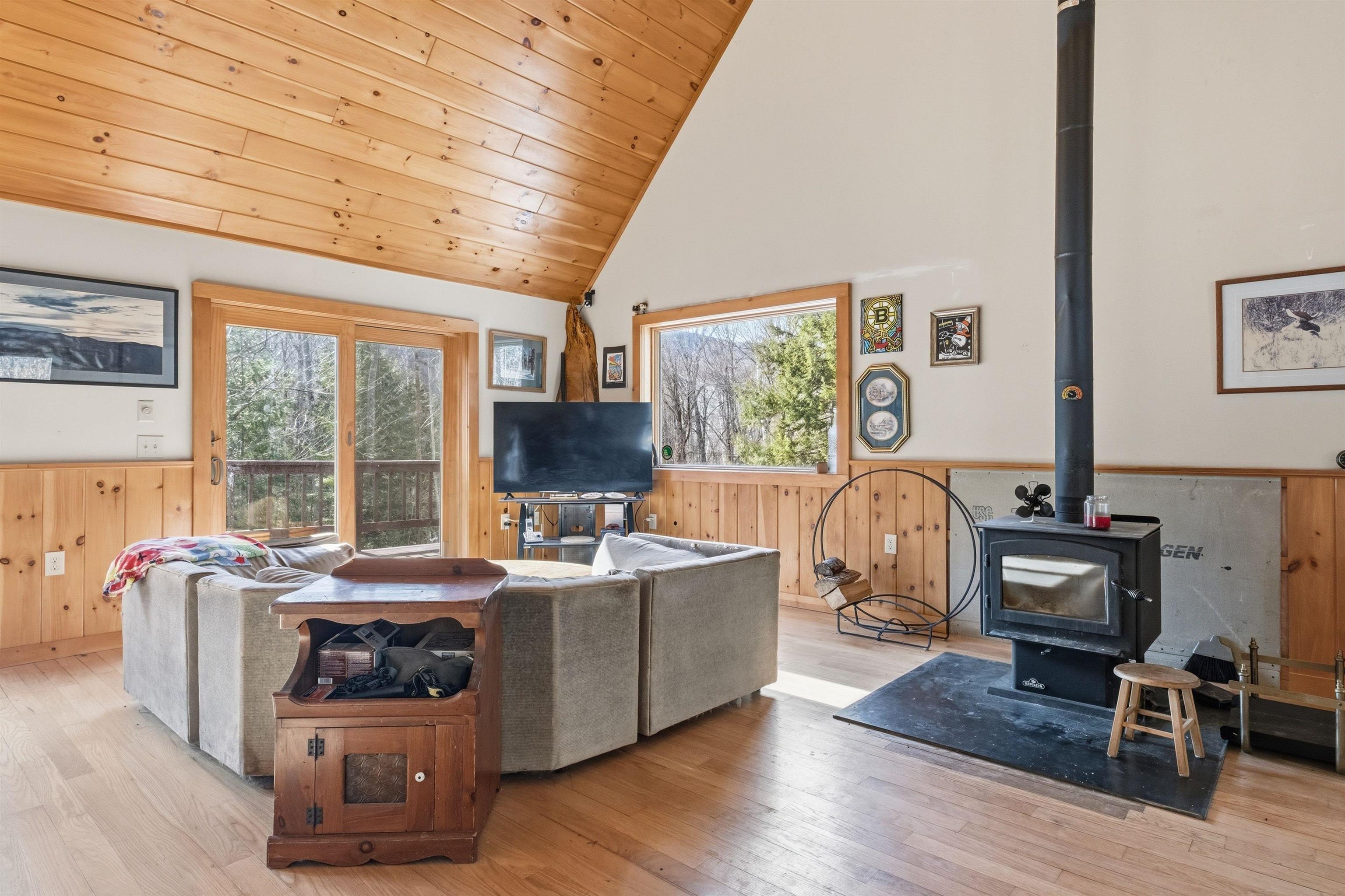 26 Doetown Road Ellsworth, NH 03266 - Photo 19 of 53