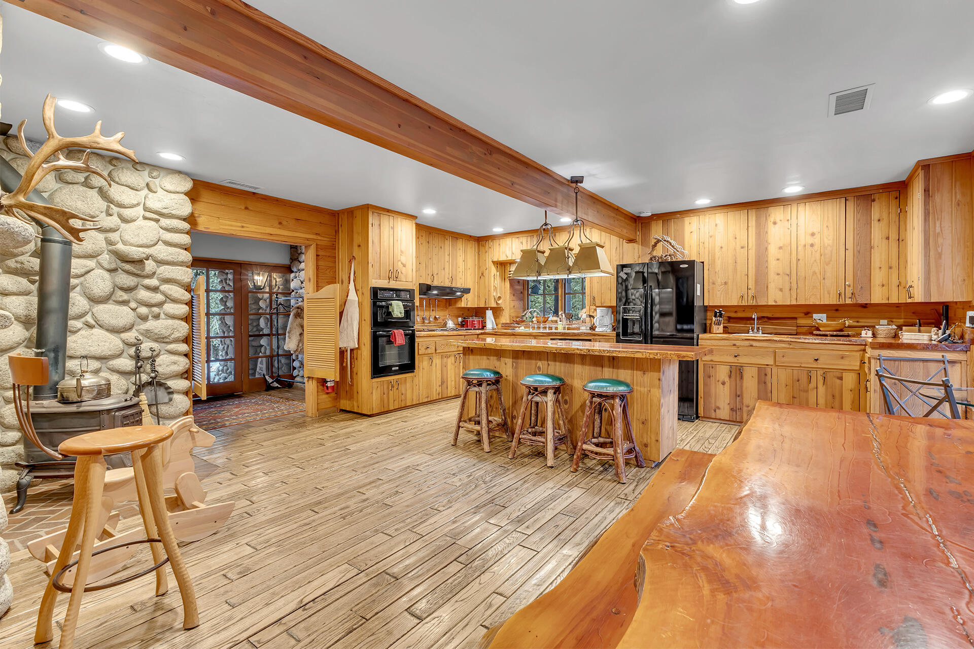 25315 Fern Valley Road Idyllwild, CA 92549 - Photo 14 of 79 IMG_4939