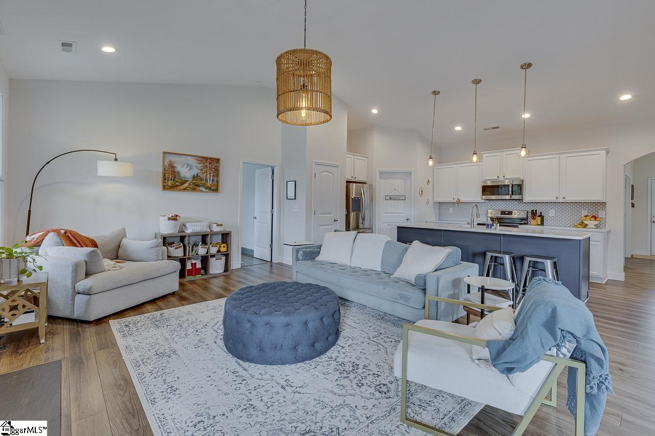 7 Judge Looper Court Travelers Rest, SC 29690 - Photo 11 of 49