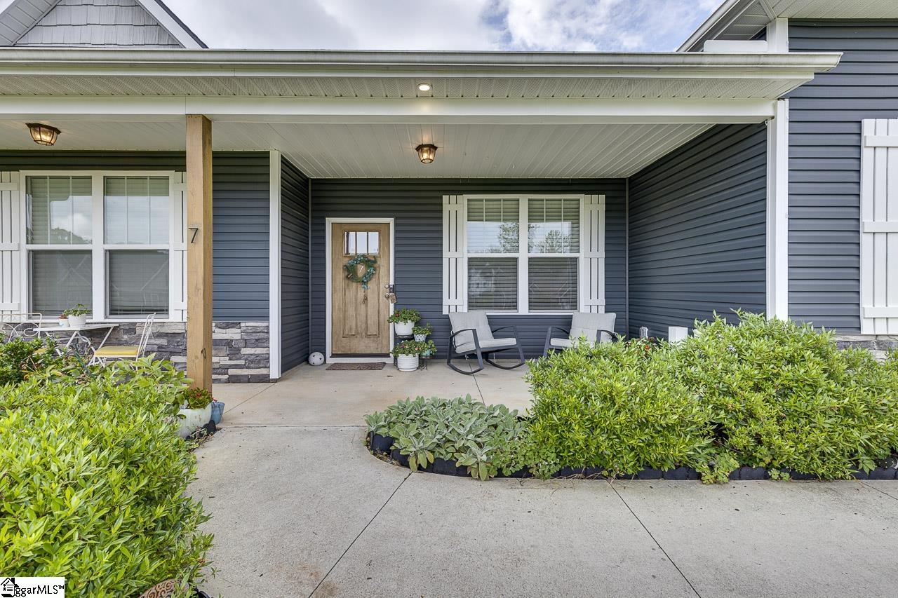 7 Judge Looper Court Travelers Rest, SC 29690 - Photo 4 of 49