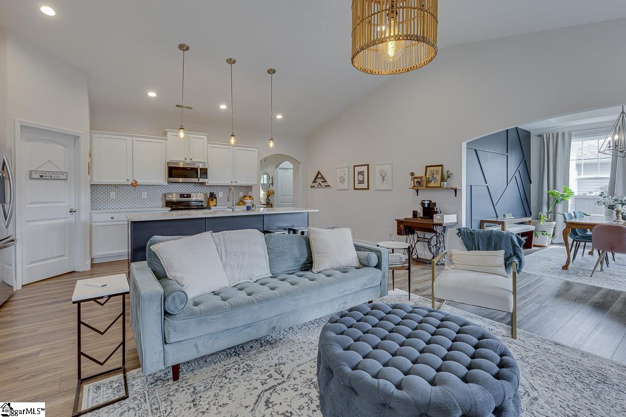 7 Judge Looper Court Travelers Rest, SC 29690 - Photo 10 of 49