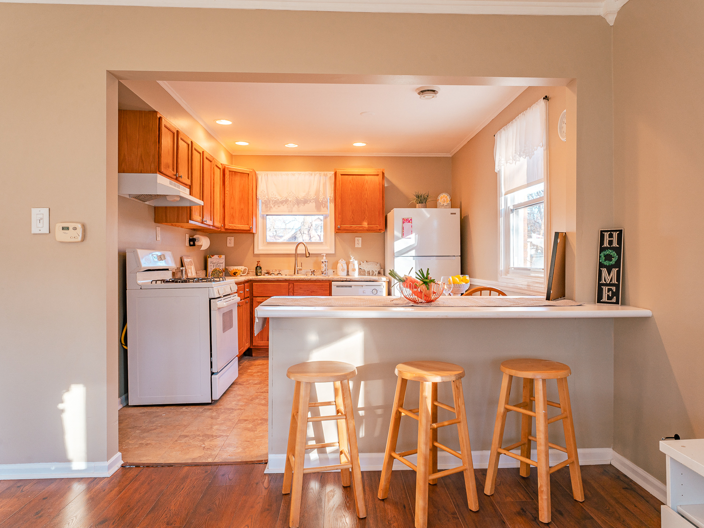 17537 Dundee Avenue Homewood, IL 60430 - Photo 12 of 31 Gallery Image 12