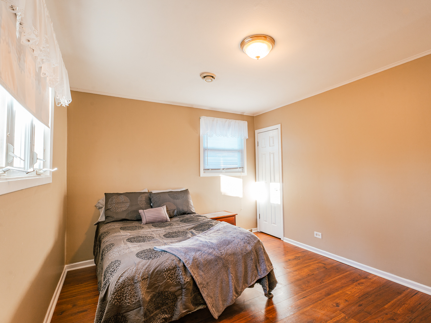 17537 Dundee Avenue Homewood, IL 60430 - Photo 22 of 31 Gallery Image 22