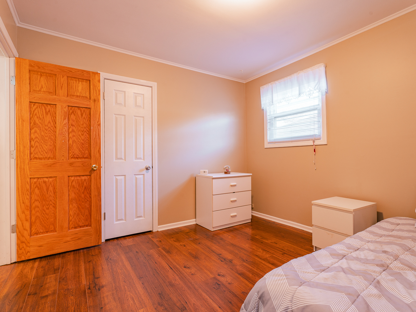 17537 Dundee Avenue Homewood, IL 60430 - Photo 26 of 31 Gallery Image 26