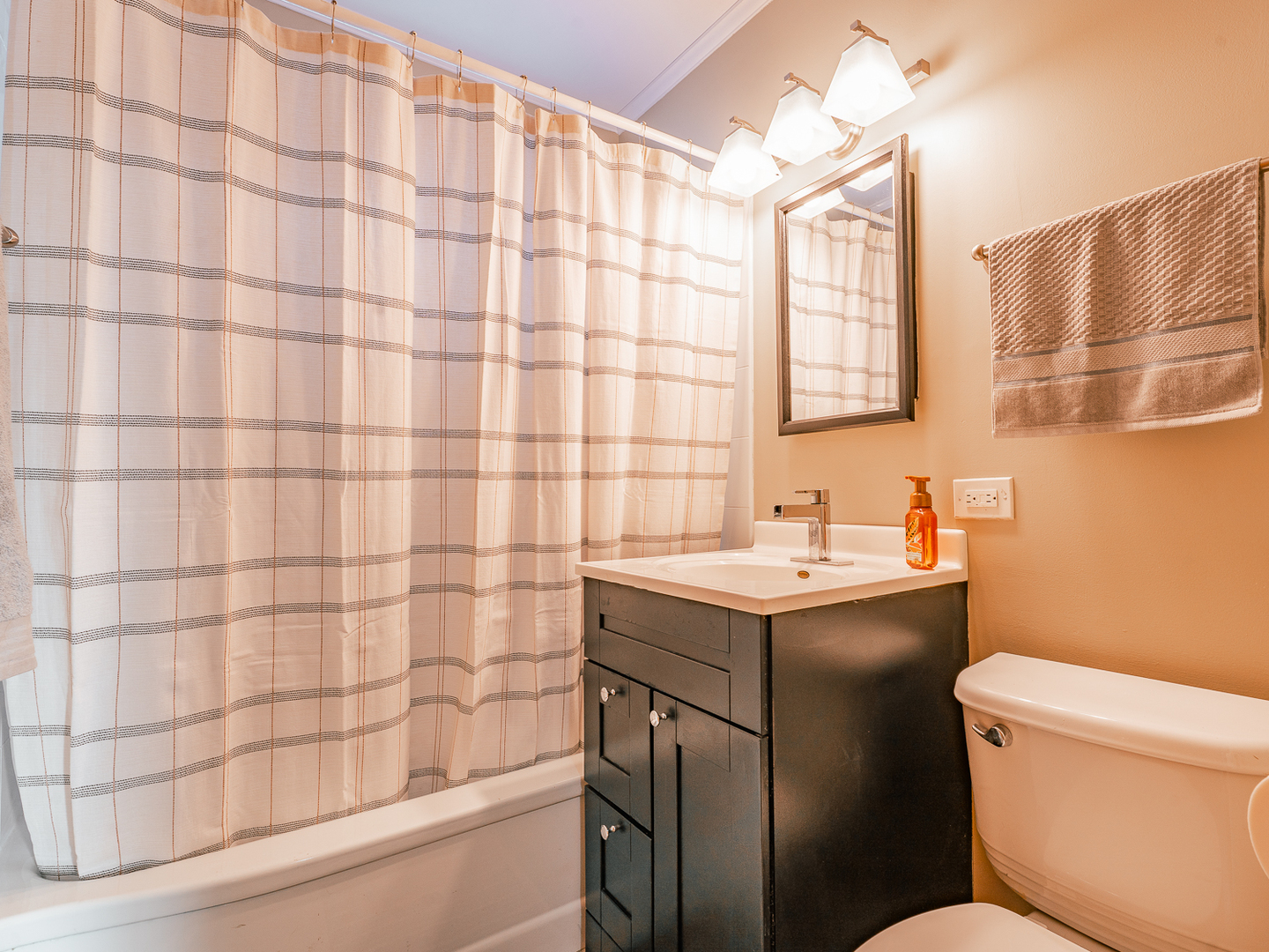 17537 Dundee Avenue Homewood, IL 60430 - Photo 29 of 31 Gallery Image 29