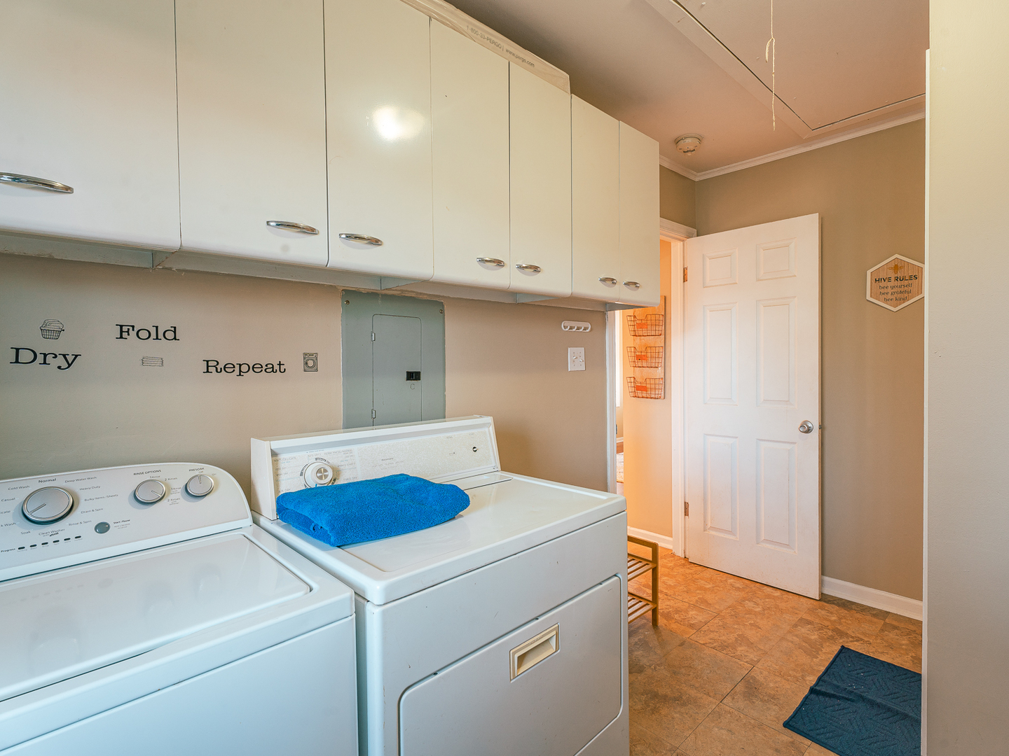 17537 Dundee Avenue Homewood, IL 60430 - Photo 30 of 31 Gallery Image 30