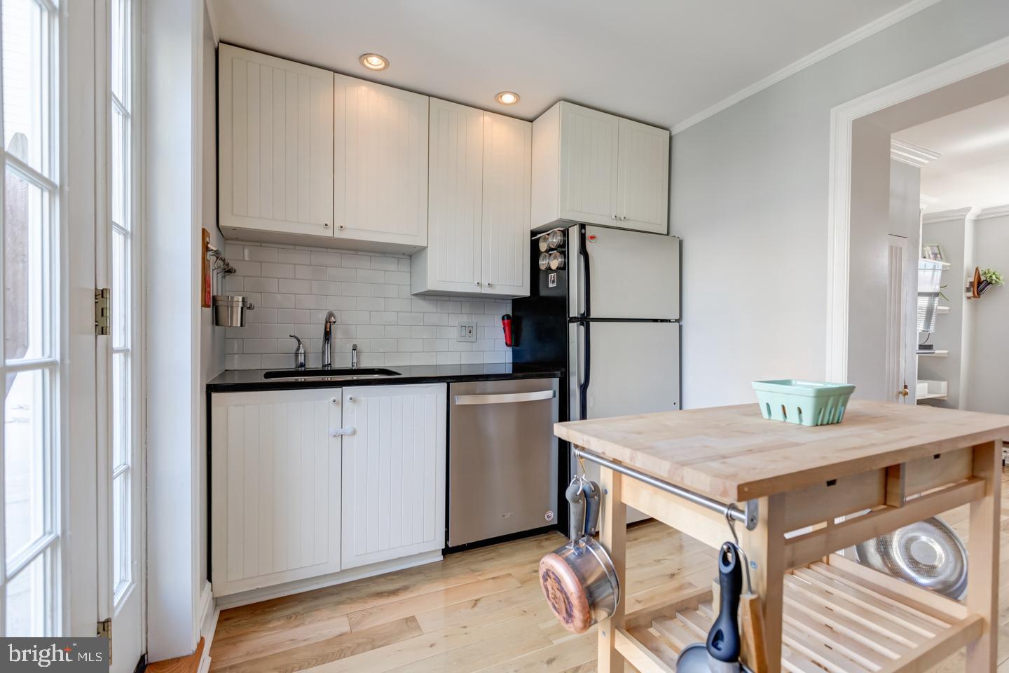 355 Reno Street Philadelphia, PA 19123 - Photo 11 of 39 Gallery Image 11