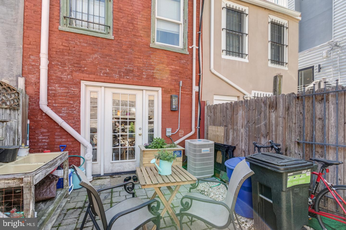 355 Reno Street Philadelphia, PA 19123 - Photo 36 of 39 Gallery Image 36