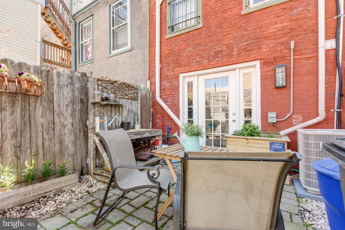 355 Reno Street Philadelphia, PA 19123 - Photo 37 of 39 Gallery Image 37