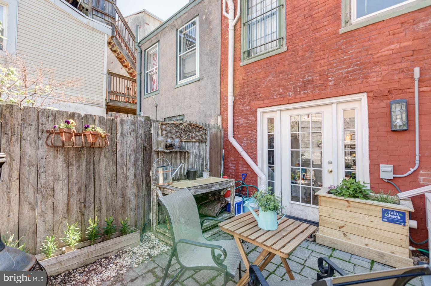 355 Reno Street Philadelphia, PA 19123 - Photo 38 of 39 Gallery Image 38