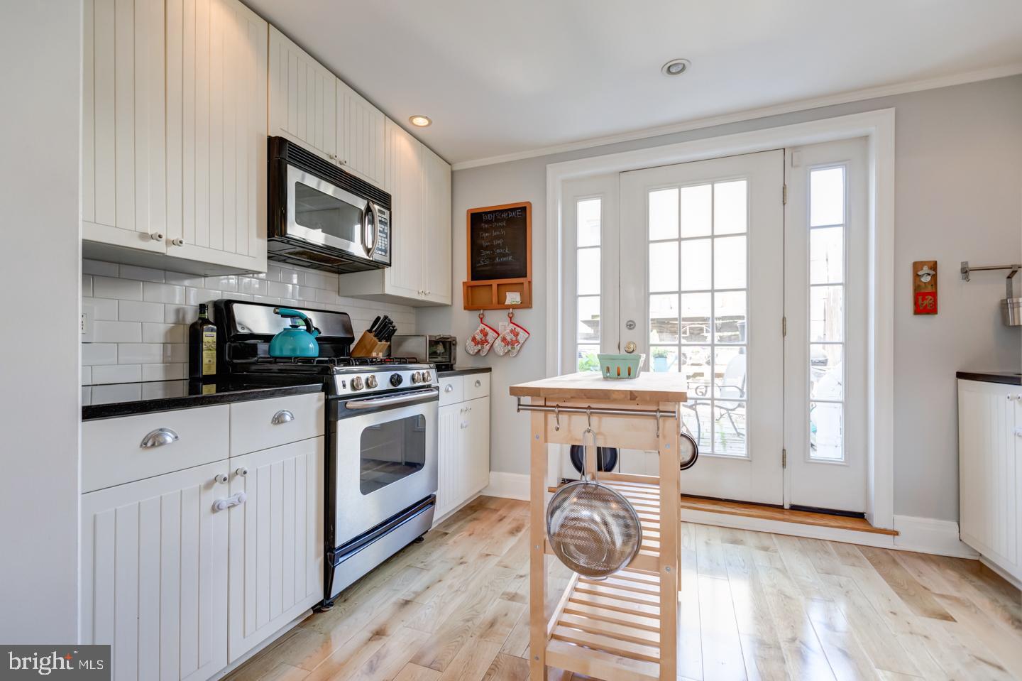 355 Reno Street Philadelphia, PA 19123 - Photo 8 of 39 Gallery Image 8