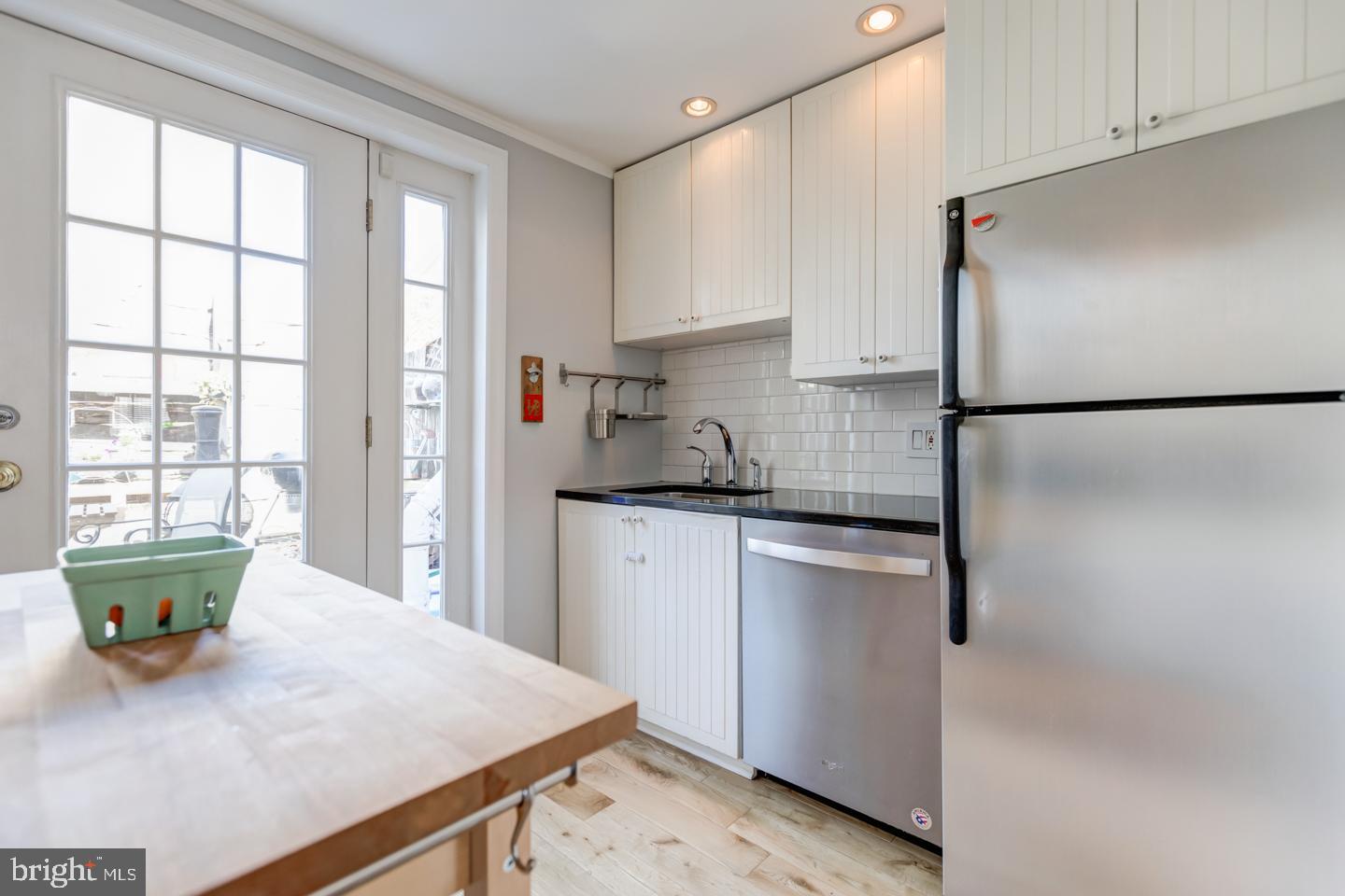 355 Reno Street Philadelphia, PA 19123 - Photo 10 of 39 Gallery Image 10