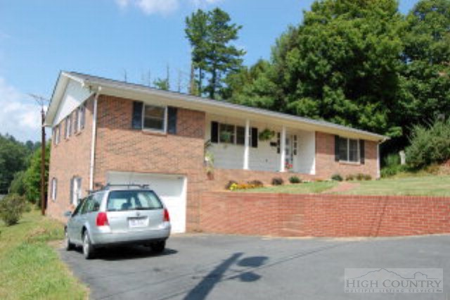 253 Chestnut Drive Boone, NC 28607 - Photo 1 of 1 Gallery Image 1