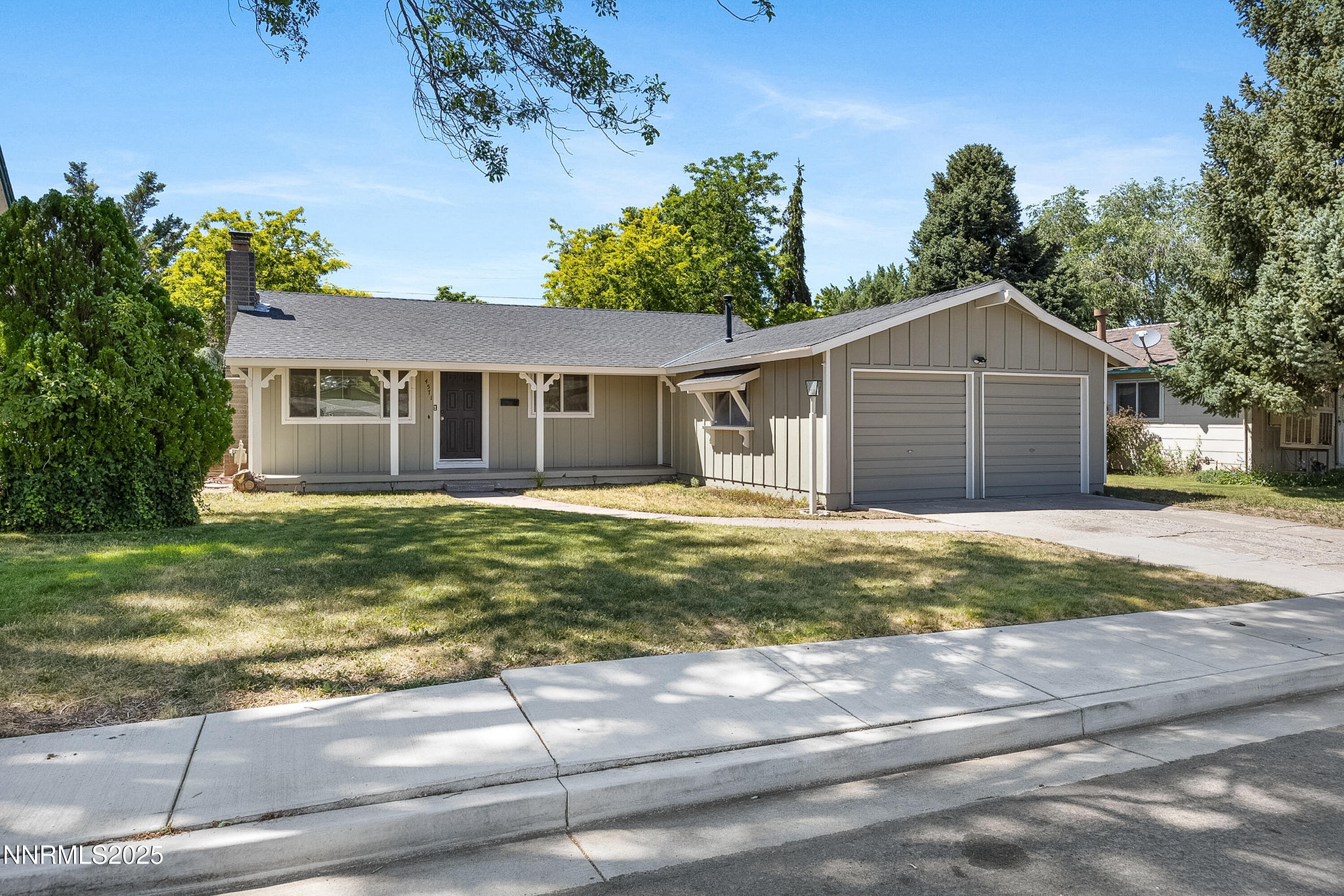 4571 Aster Drive Reno, NV 89502 - Photo 1 of 20 IMG_0018