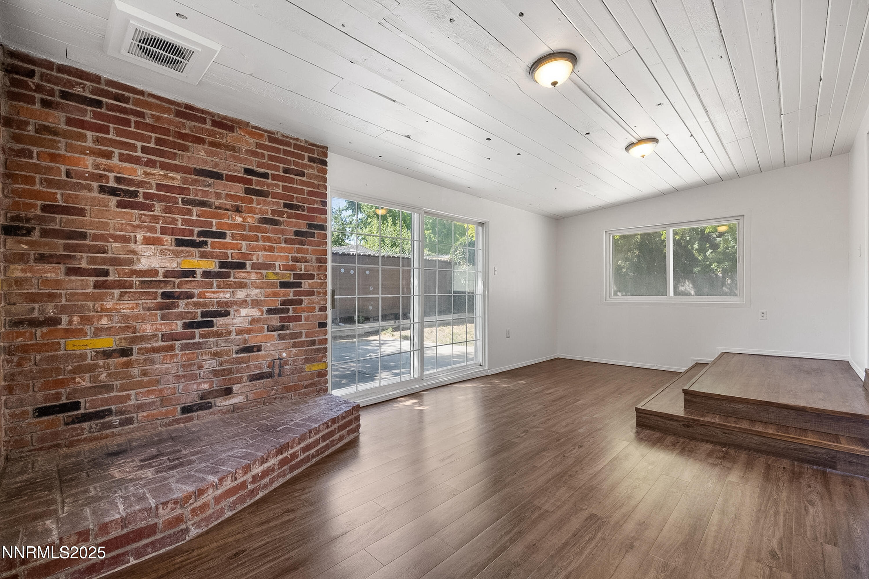 4571 Aster Drive Reno, NV 89502 - Photo 10 of 20 IMG_0100