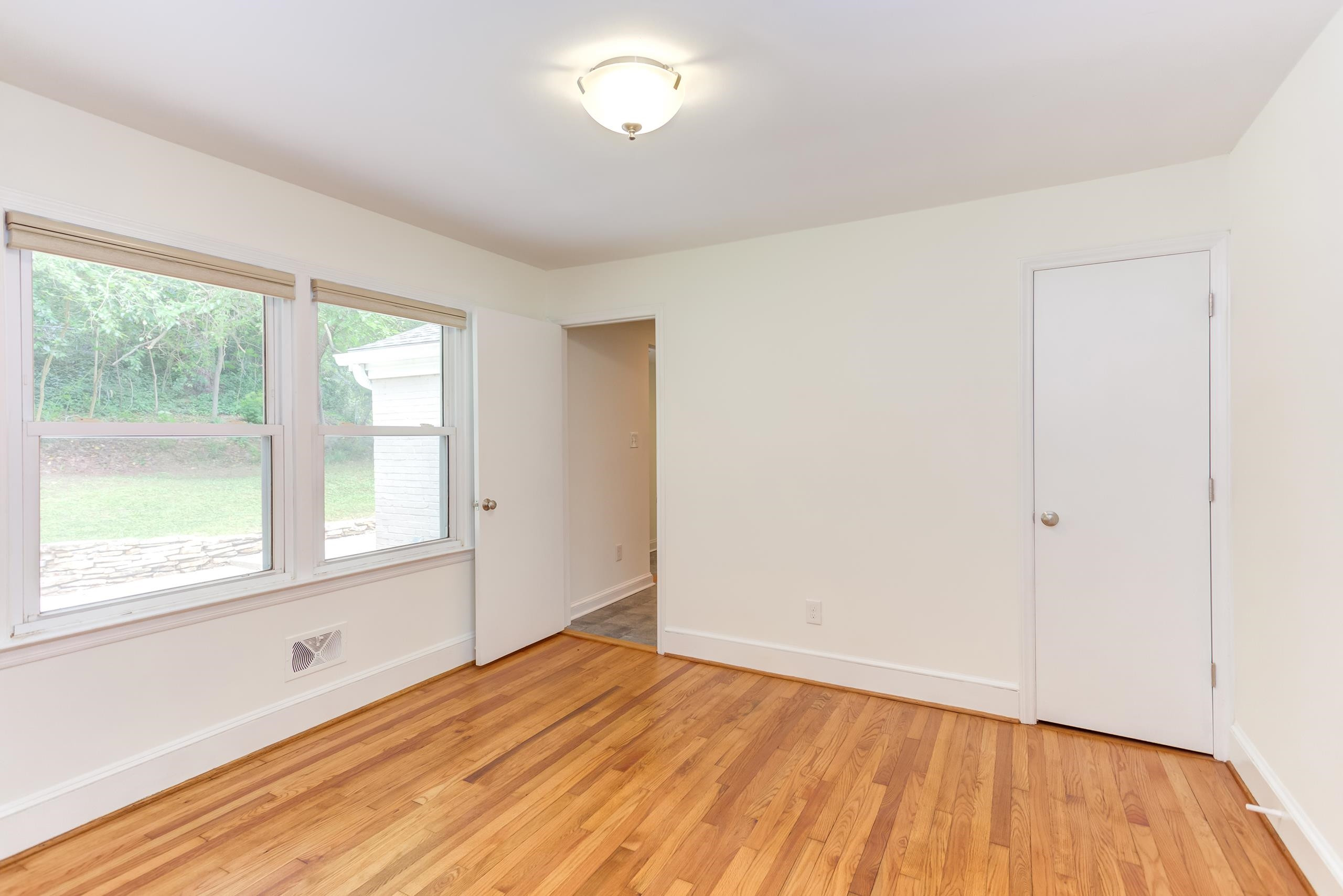 2715 North Mayview Road Raleigh, NC 27607 - Photo 32 of 47 Photo 32