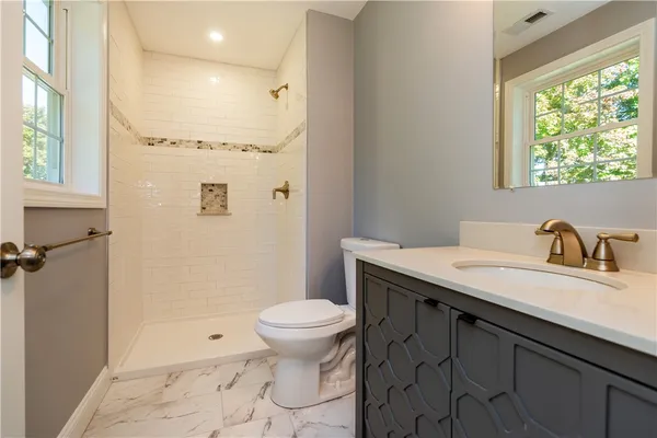 $599,900 | 21 Carlson Circle, West Warwick, RI 02893