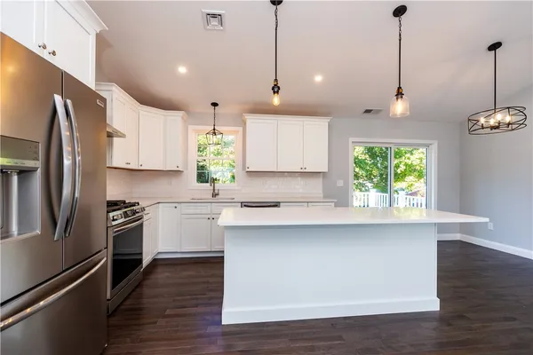 $599,900 | 21 Carlson Circle, West Warwick, RI 02893