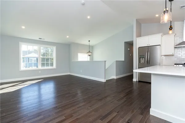 $599,900 | 21 Carlson Circle, West Warwick, RI 02893