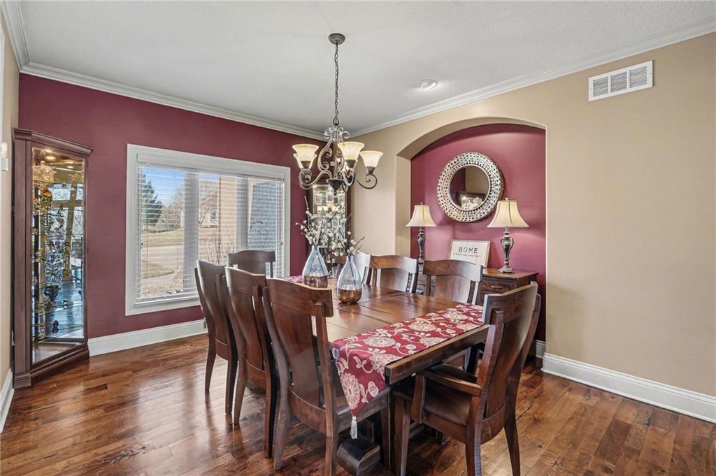 15321 North Bales Road Smithville, MO 64089 - Photo 5 of 57