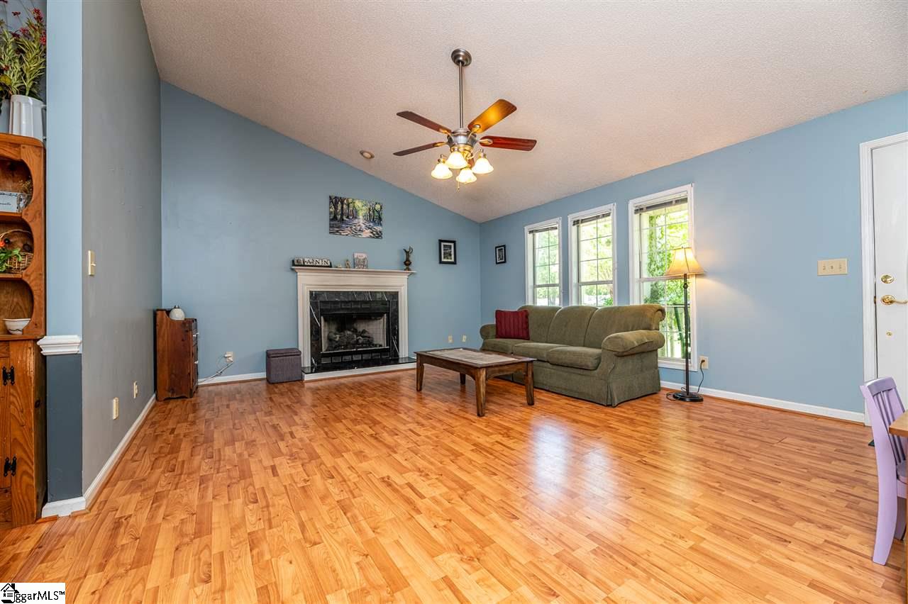 478 Tanyard Road Greenville, SC 29609 - Photo 4 of 25