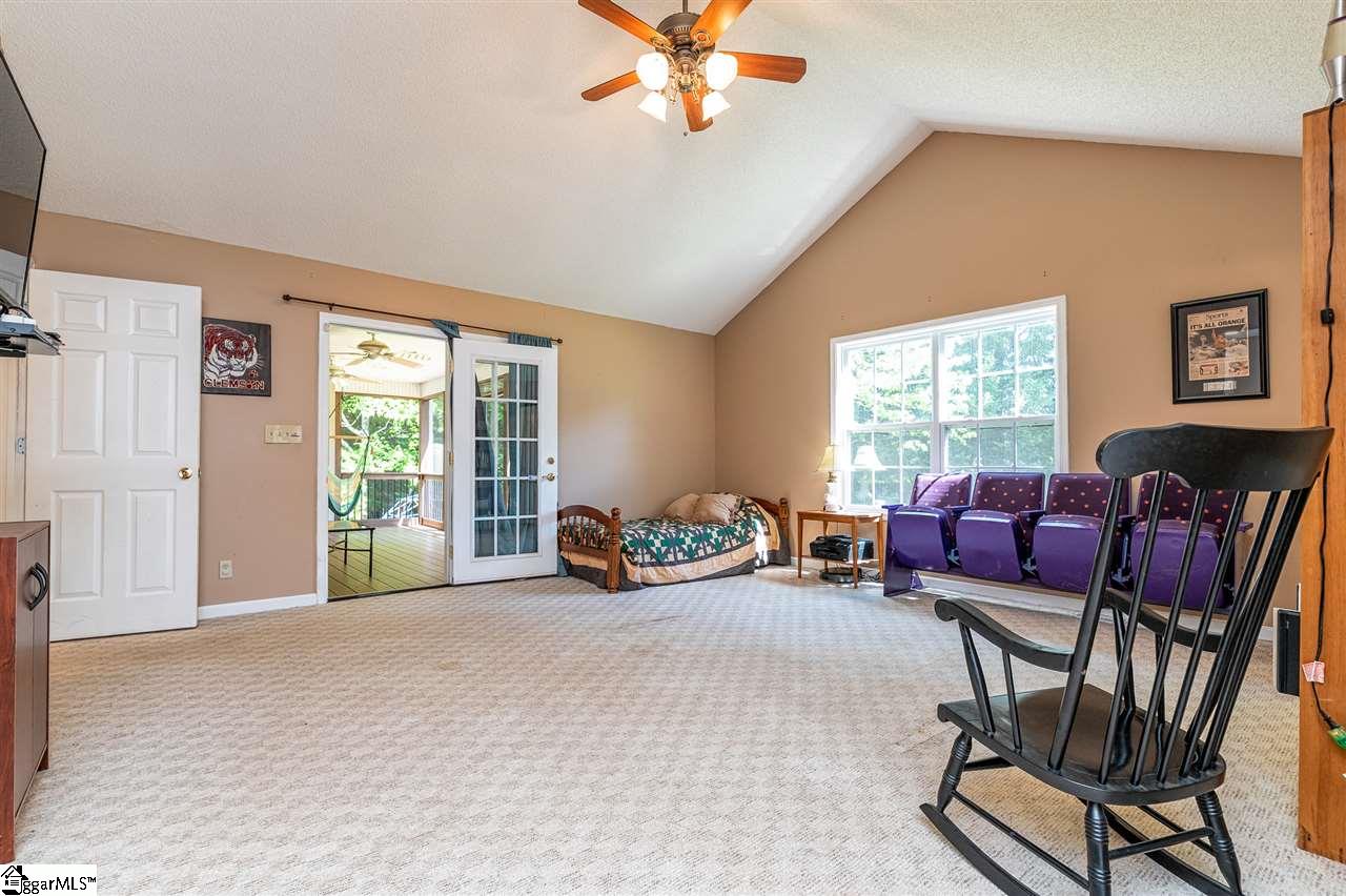478 Tanyard Road Greenville, SC 29609 - Photo 10 of 25