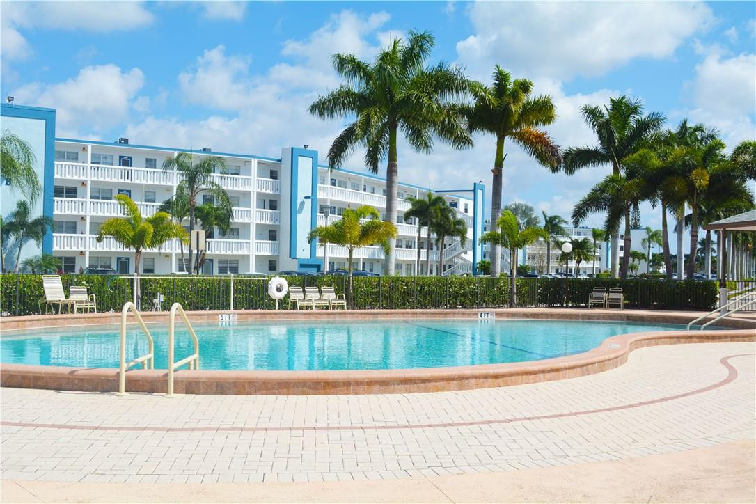 2082 Exeter, Unit 2082 Boca Raton, FL 33434 - Photo 22 of 27 Photo 22
