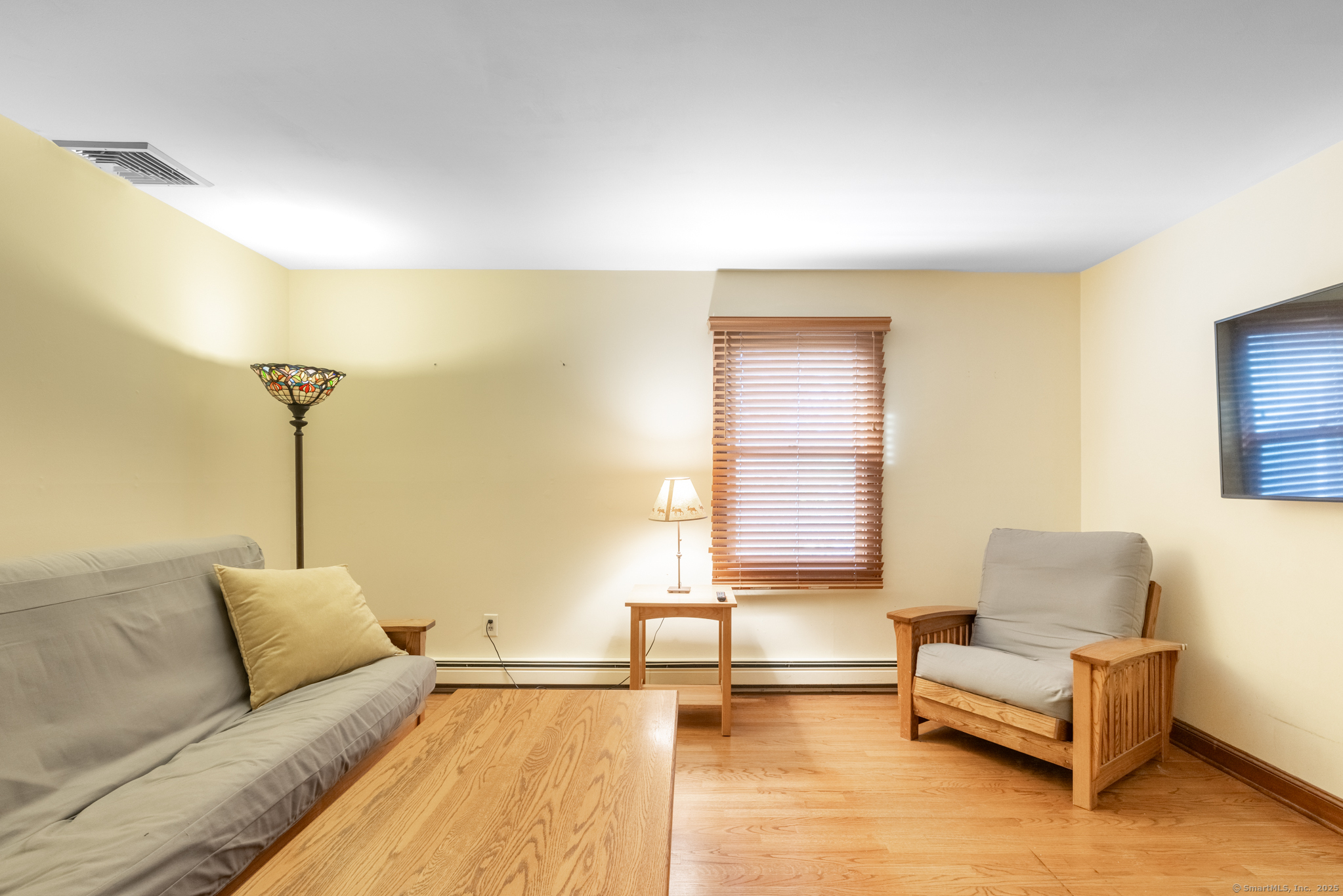 38 Barnhill Road Woodbury, CT 06798 - Photo 11 of 23 Located on the main level, this would be a great spot for an office.