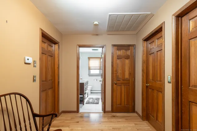 $675,000 | 38 Barnhill Road, Woodbury, CT 06798