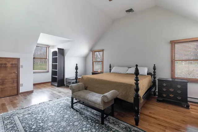 $675,000 | 38 Barnhill Road, Woodbury, CT 06798