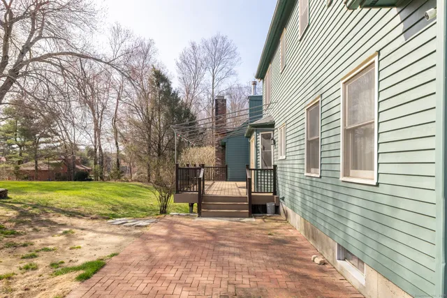 $675,000 | 38 Barnhill Road, Woodbury, CT 06798