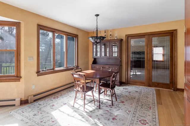 $675,000 | 38 Barnhill Road, Woodbury, CT 06798