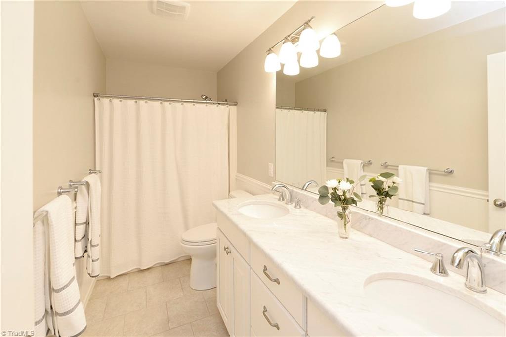 5686 Sweetbriar Road Pfafftown, NC 27040 - Photo 11 of 27 Gallery Image 11